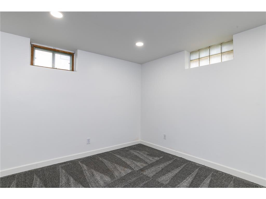 2843 Churchill Street Roseville MN 55113 7074538 image28