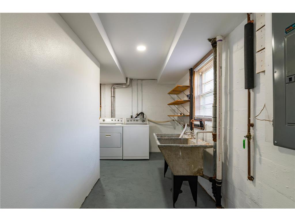 2843 Churchill Street Roseville MN 55113 7074538 image29