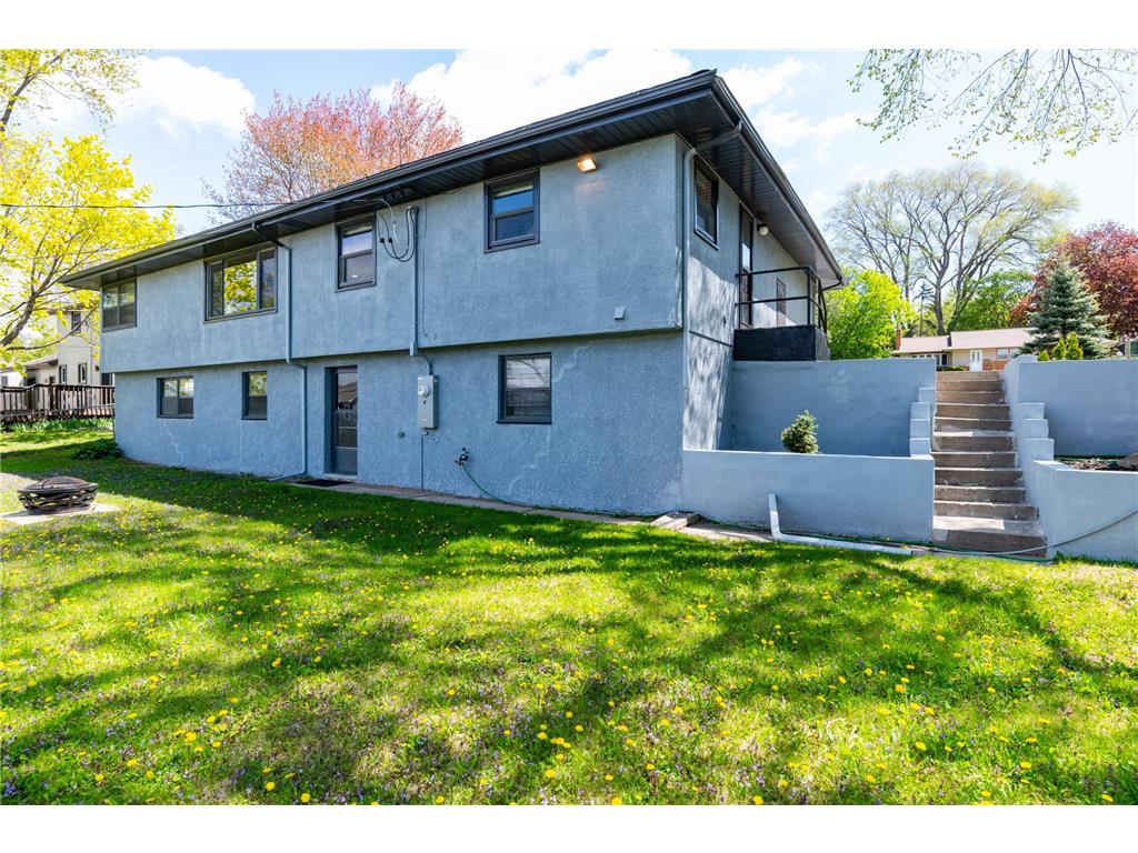 2843 Churchill Street Roseville MN 55113 7074538 image30