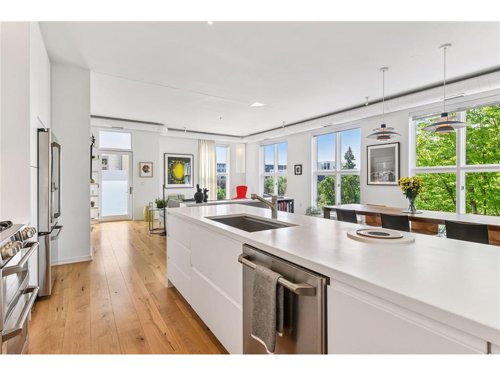 2845 Colfax Avenue S #W305 Minneapolis MN 55408 6791009 image1