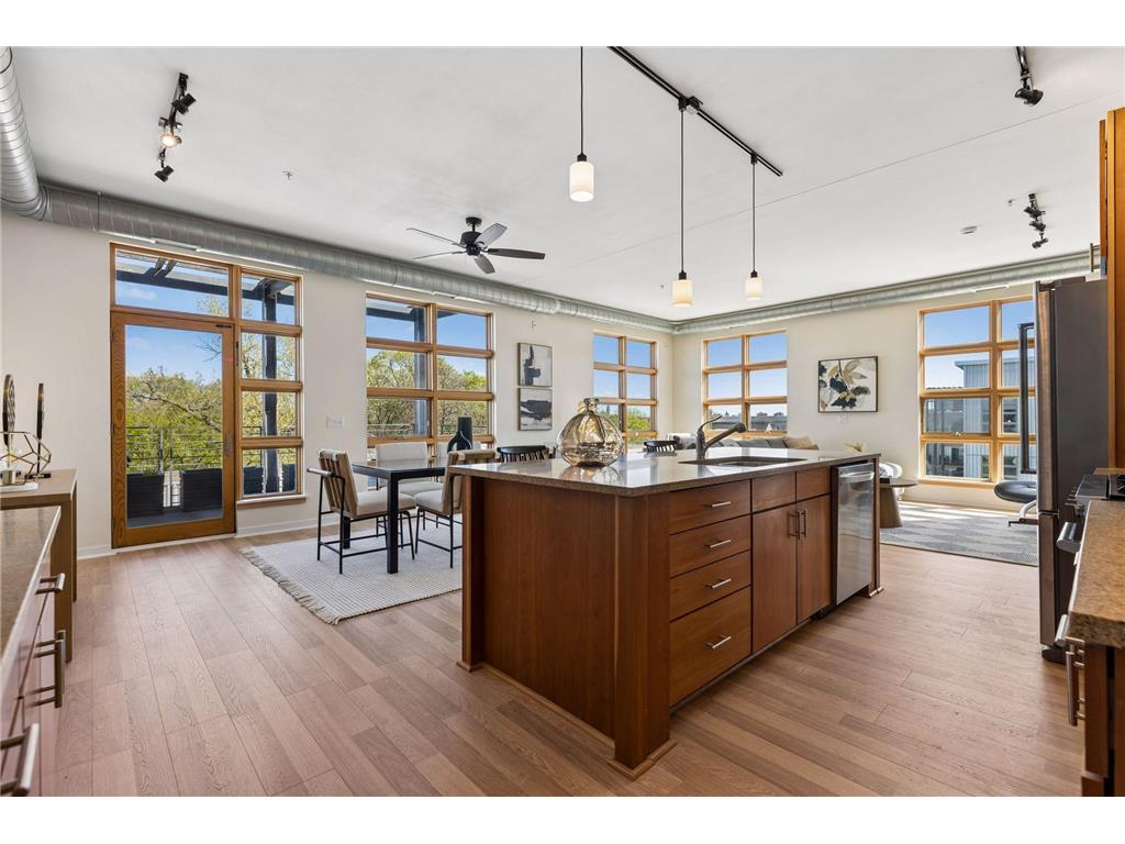 2845 Colfax Avenue S #W402 Minneapolis MN 55408 7060304 image1