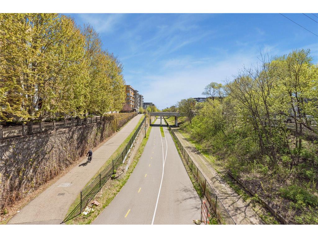 2845 Colfax Avenue S #W402 Minneapolis MN 55408 7060304 image21