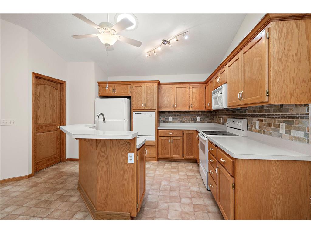 2847 117th Avenue NW Coon Rapids MN 55433 7081400 image9