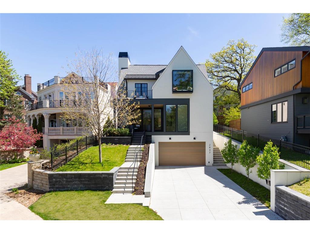 2847 E Lake Of The Isles Parkway Minneapolis MN 55408 - Lake of the Isles 6578255 image1