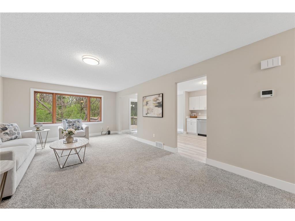 2848 Ardan Avenue Mounds View MN 55112 7068550 image4