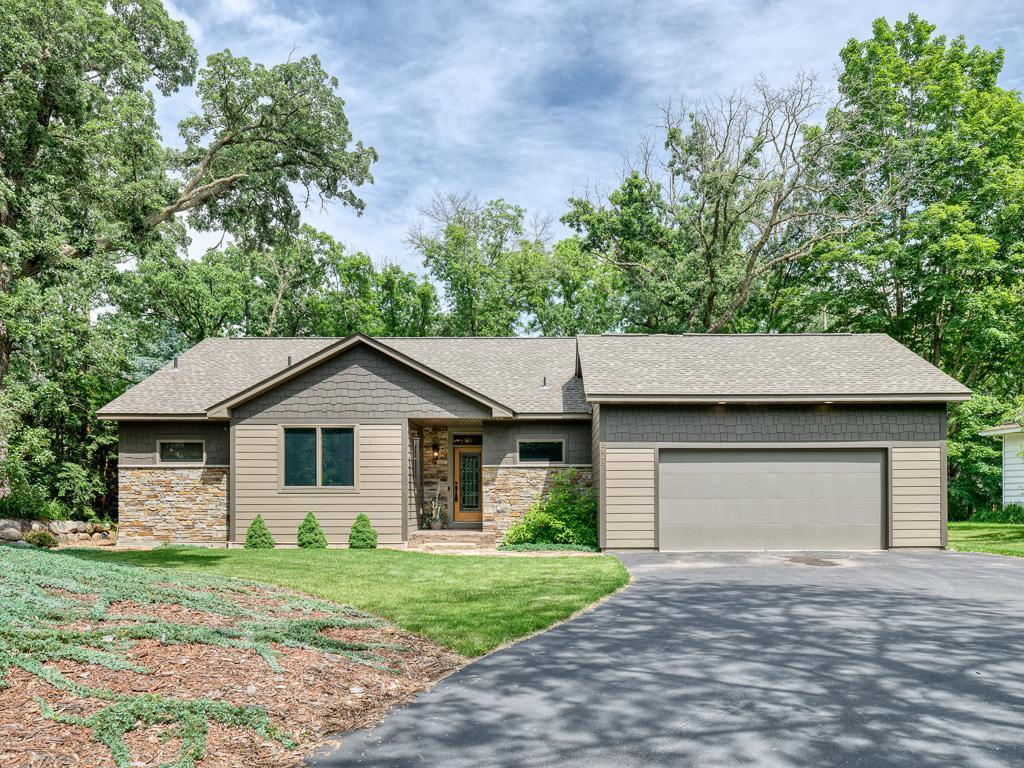 2848 Lake Boulevard North Saint Paul MN 55109 - Silver 6729378 image1