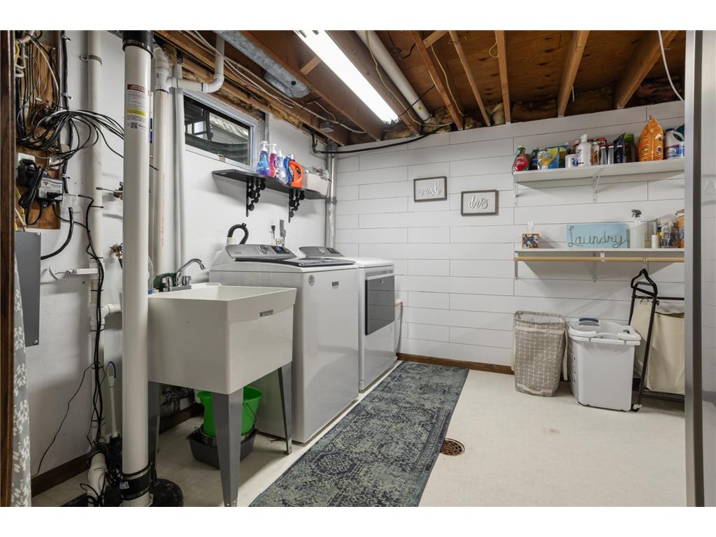 2849 Hickory Street N Fargo ND 58102 7095931 image34