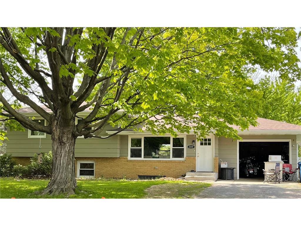 2849 Virginia Avenue, Roseville, MN 55113 MLS 6201483 Edina Realty