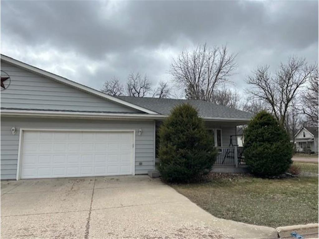 285 13th Street Windom MN 56101 6515692 image1