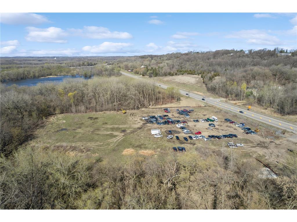 285 Flying Cloud Drive Chanhassen MN 55318 6799967 image3