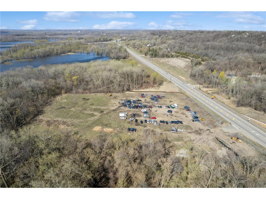 285 Flying Cloud Drive Chanhassen MN 55318 6799967 image6