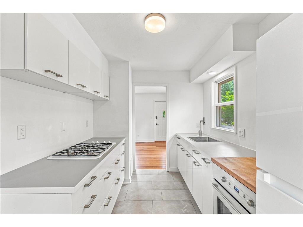 285 Hazelwood Street Saint Paul MN 55106 7109597 image15