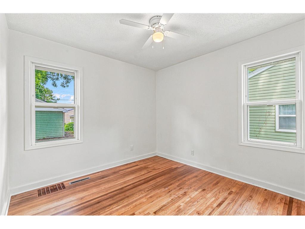 285 Hazelwood Street Saint Paul MN 55106 7109597 image9