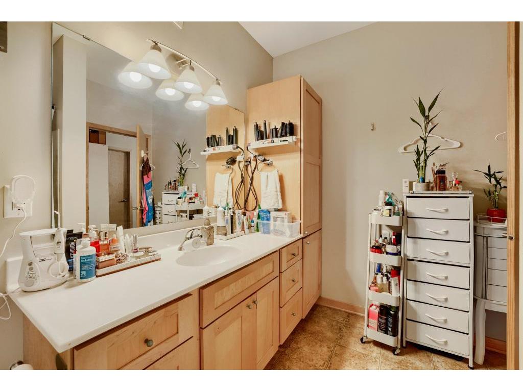 2850 Cedar Avenue S #202 Minneapolis MN 55407 7076966 image14