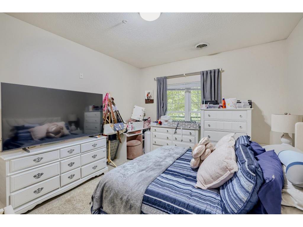 2850 Cedar Avenue S #202 Minneapolis MN 55407 7076966 image9