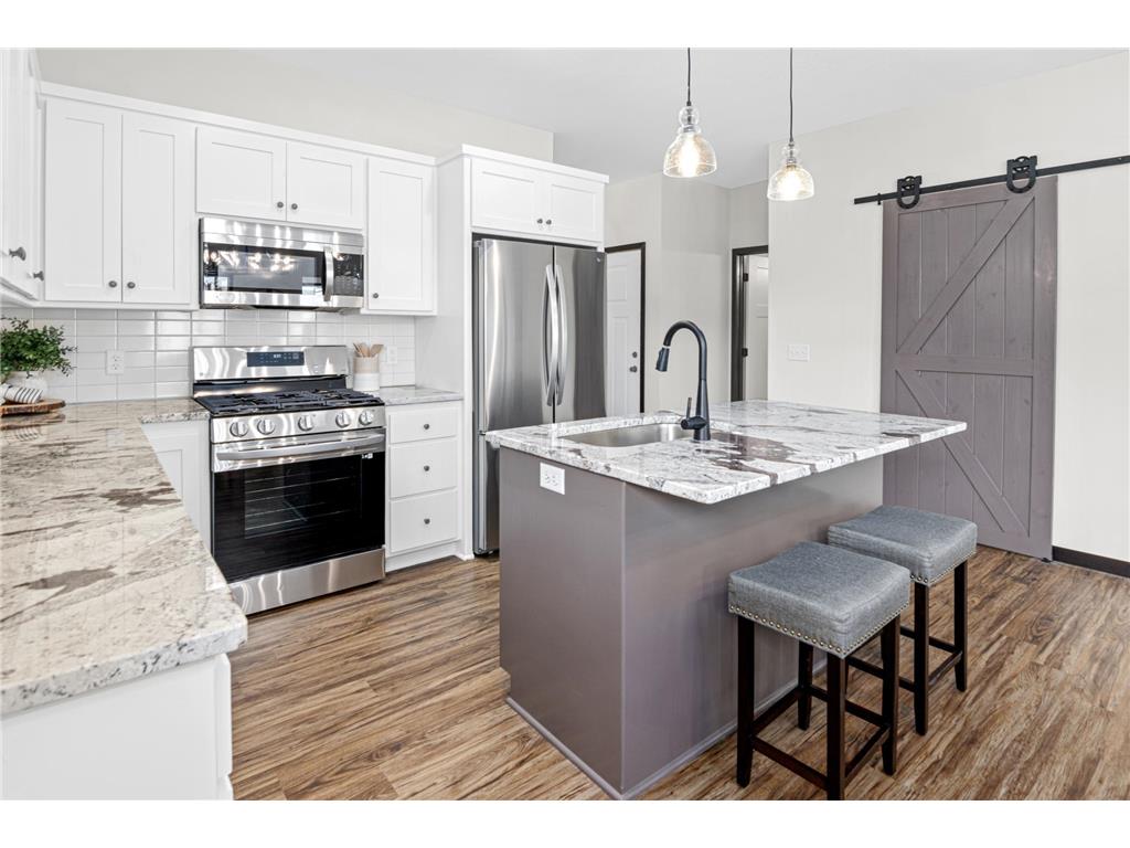 2850 Eastview Court Anoka MN 55303 6336662 image1