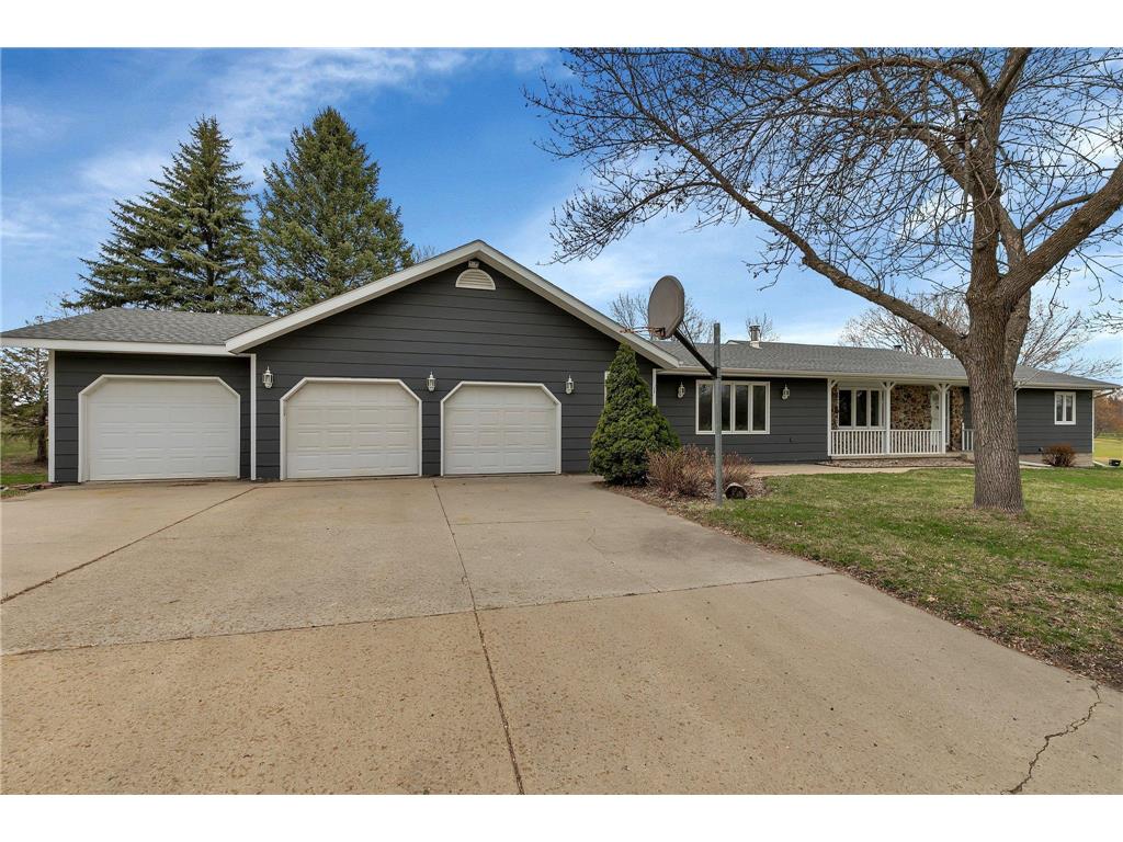 2850 Fairway Drive NE Willmar MN 56201 6706564 image1