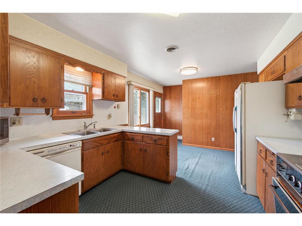 2850 Pilot Knob Road Eagan MN 55121 7028170 image10