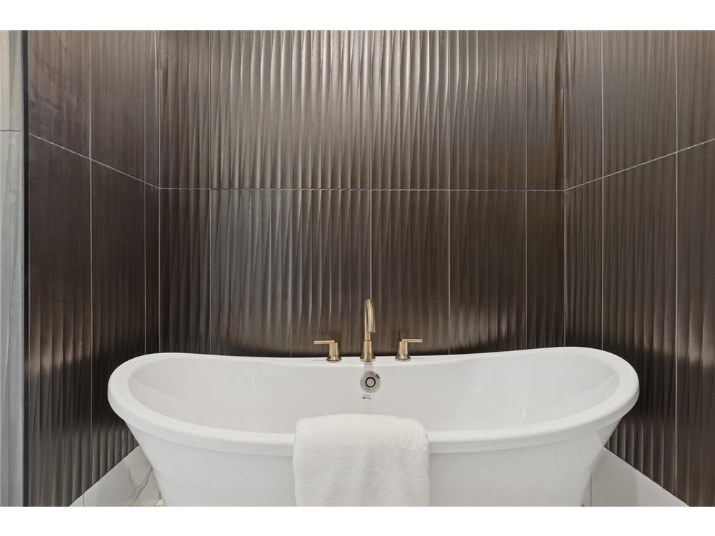 2850 Victoria Street N Roseville MN 55113 - Owasso 6753681 image27