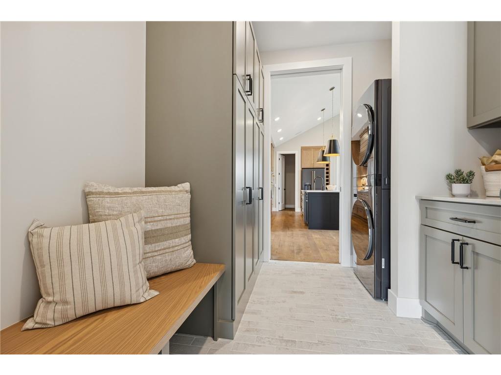 2850 Victoria Street N Roseville MN 55113 - Owasso 6753681 image48