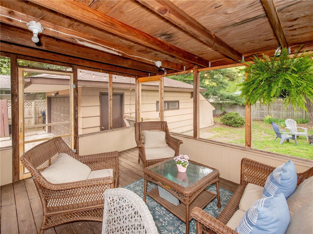 2851 Dellwood Street Roseville MN 55113 7078384 image14
