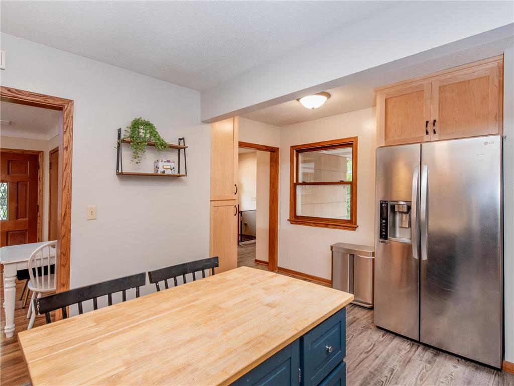 2851 Dellwood Street Roseville MN 55113 7078384 image22