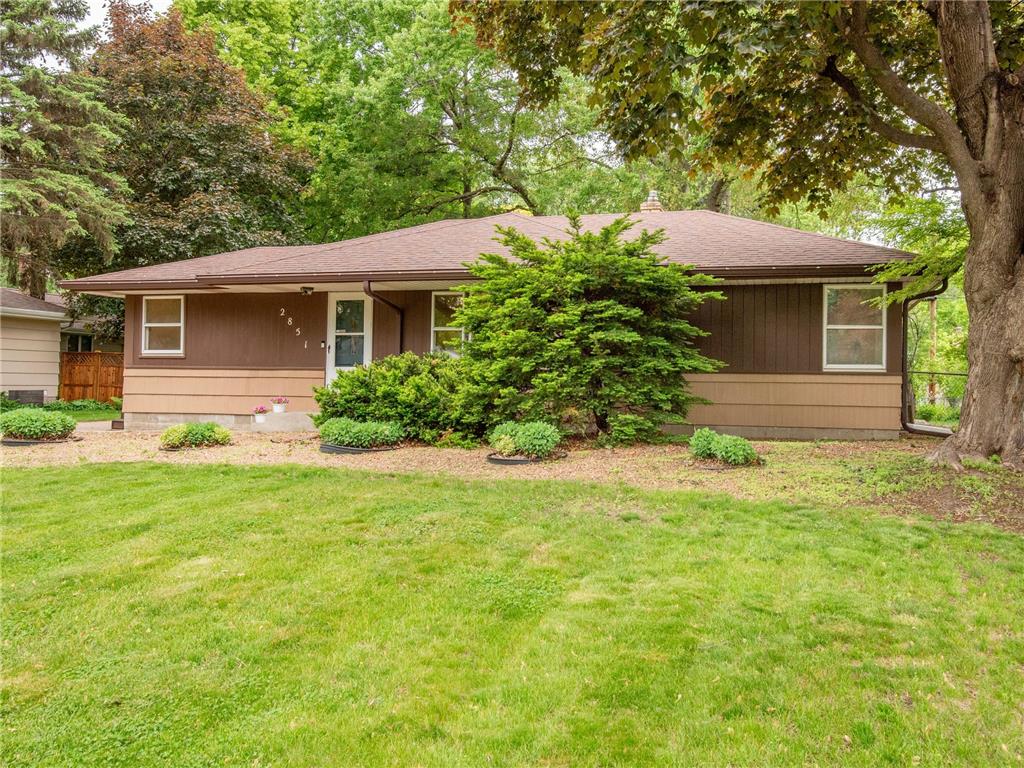2851 Dellwood Street Roseville MN 55113 7078384 image5