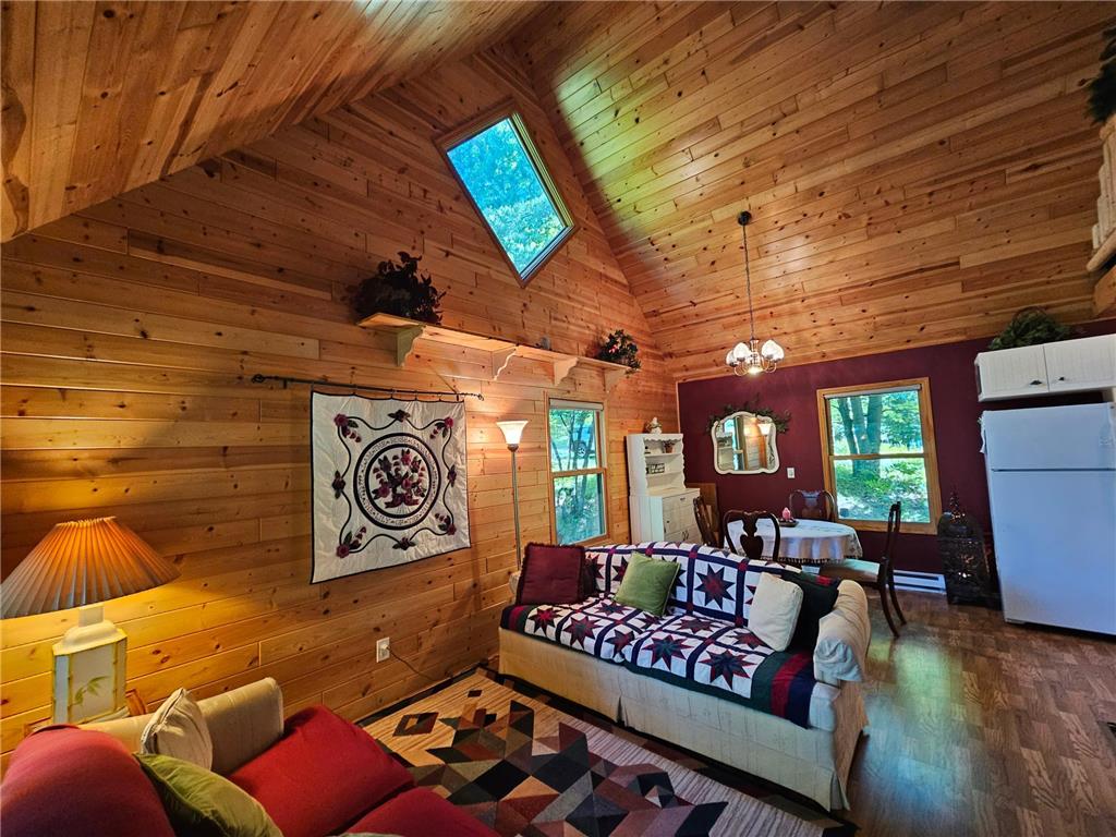 28527 King Arthurs Court Danbury WI 54830 - Fremstadt Lake 7094129 image12