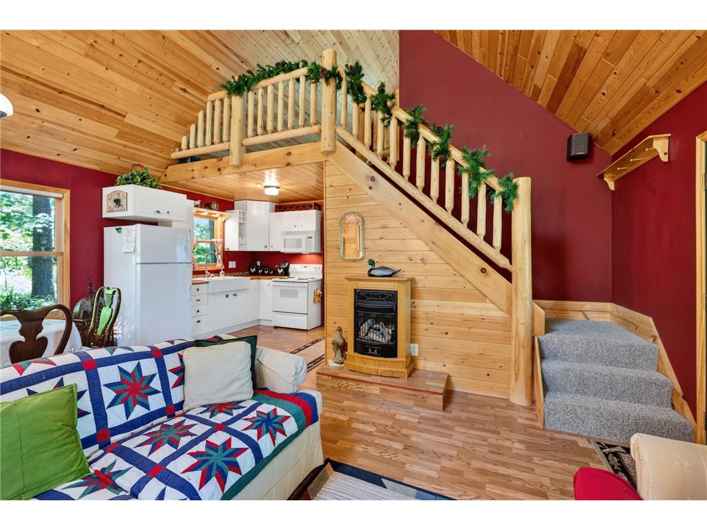 28527 King Arthurs Court Danbury WI 54830 - Fremstadt Lake 7094129 image13