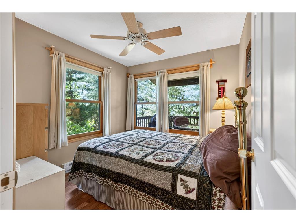 28527 King Arthurs Court Danbury WI 54830 - Fremstadt Lake 7094129 image21