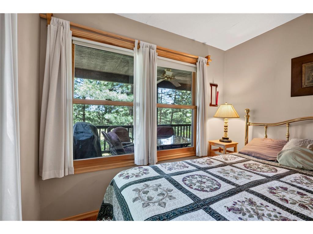 28527 King Arthurs Court Danbury WI 54830 - Fremstadt Lake 7094129 image22