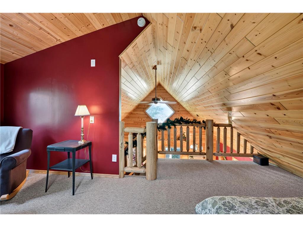 28527 King Arthurs Court Danbury WI 54830 - Fremstadt Lake 7094129 image30