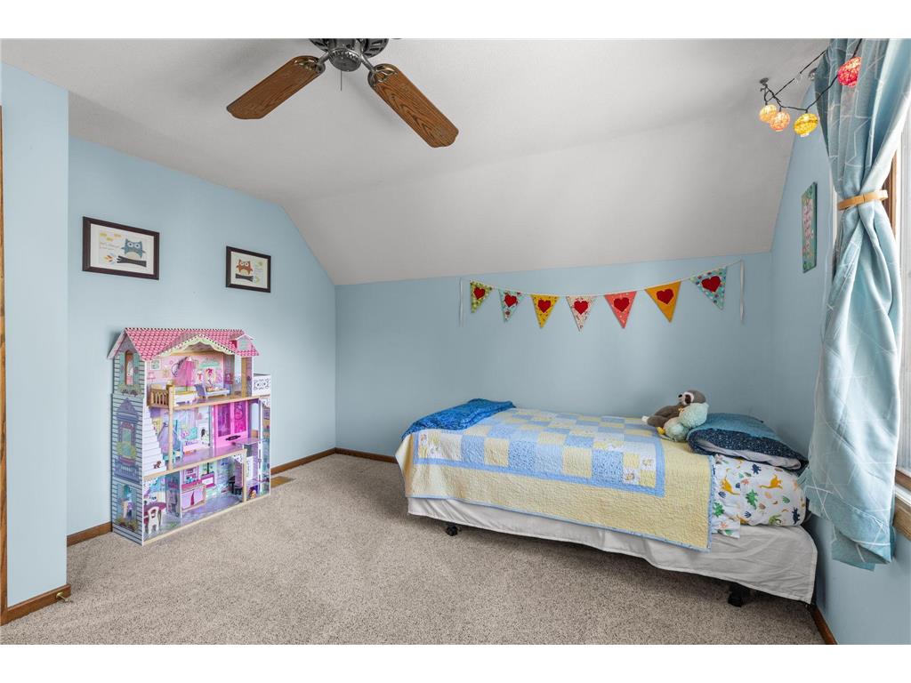 2854 Churchill Street Roseville MN 55113 7055039 image22