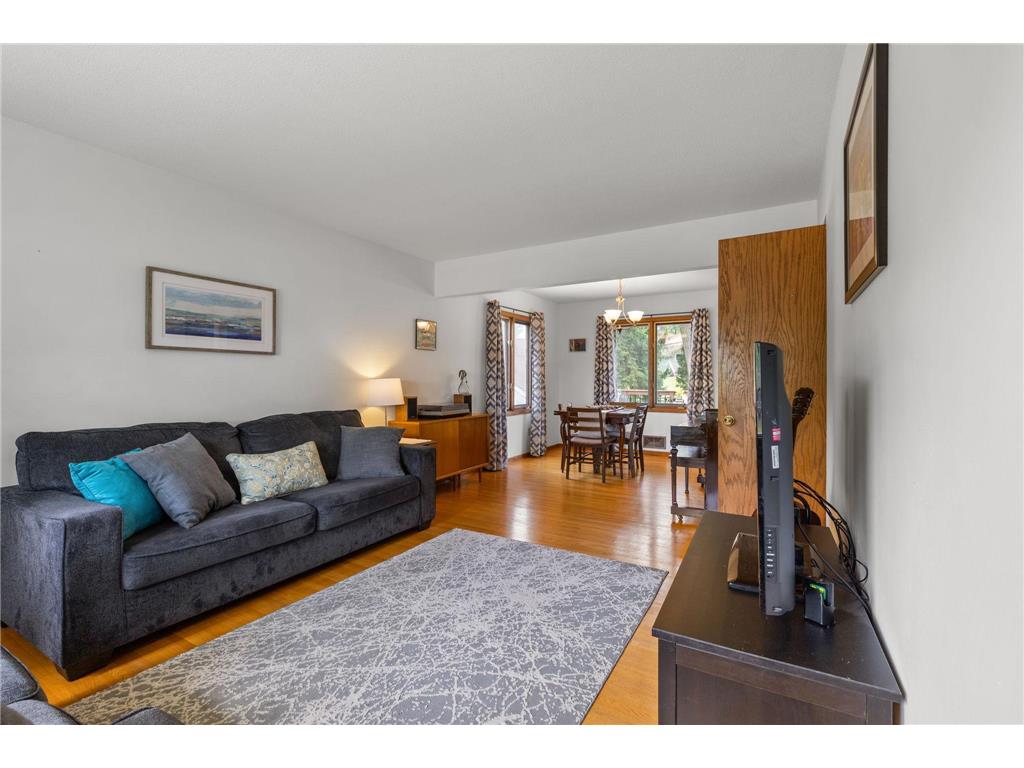 2854 Churchill Street Roseville MN 55113 7055039 image5
