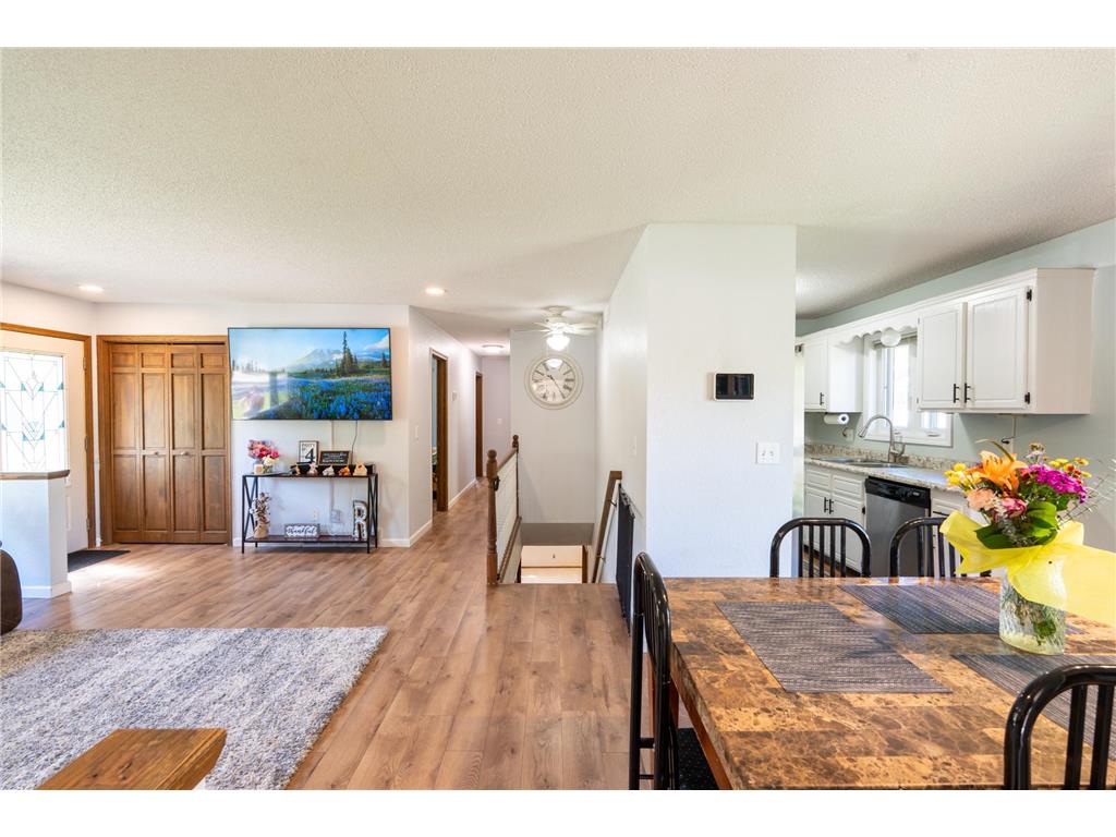 2855 Ivy Street S Cambridge MN 55008 7064534 image1