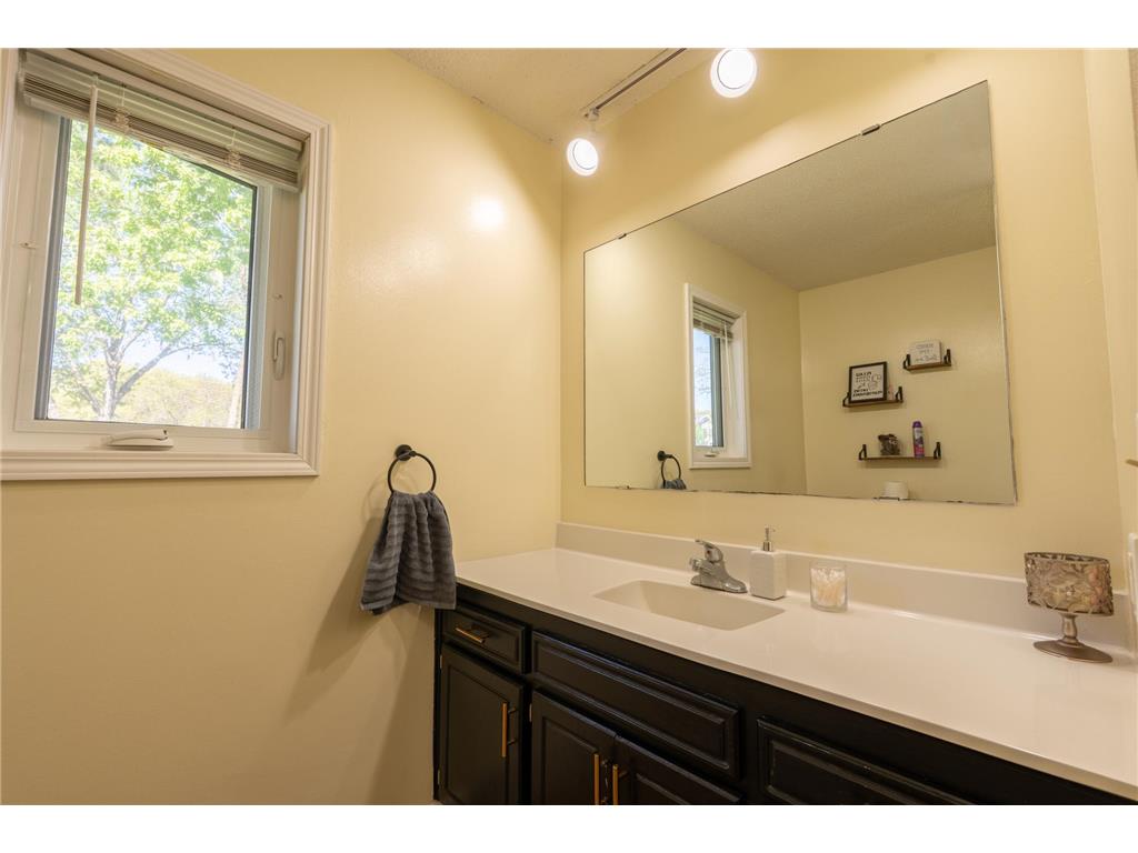 2855 Ivy Street S Cambridge MN 55008 7064534 image10