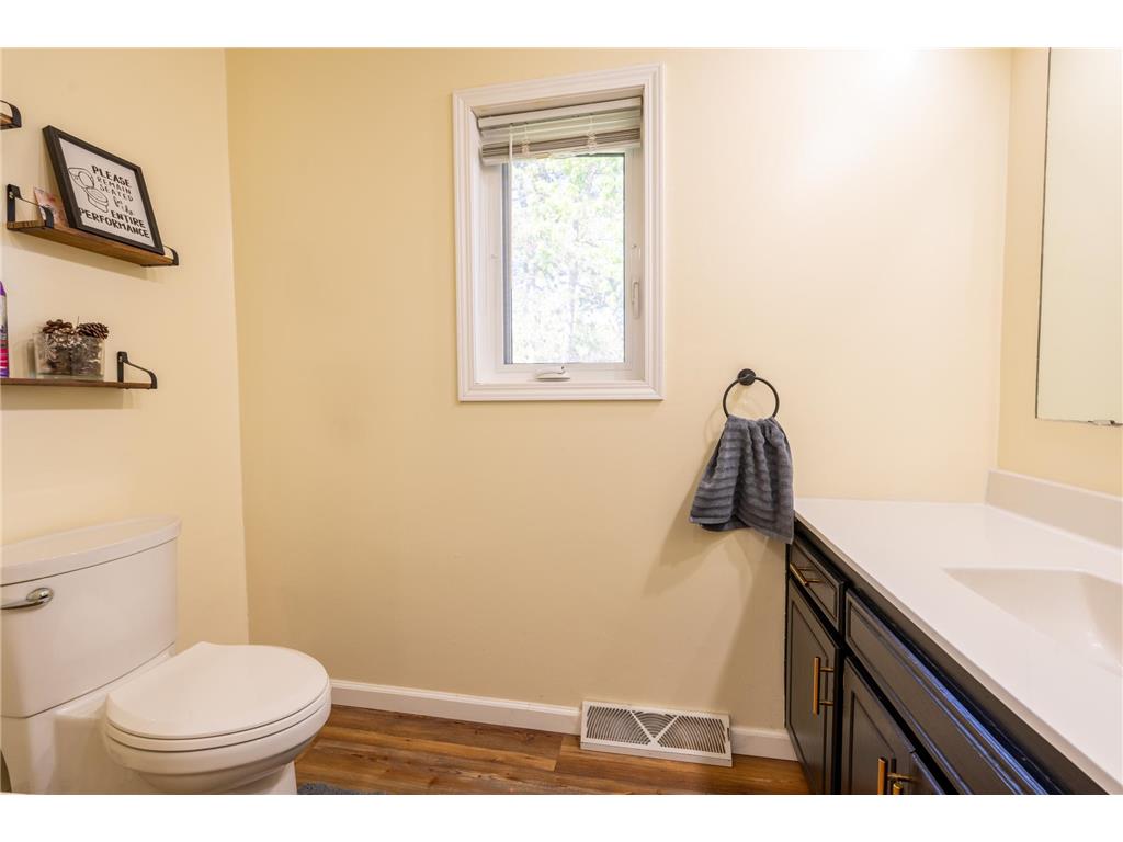 2855 Ivy Street S Cambridge MN 55008 7064534 image9