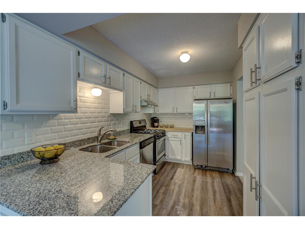 2856 Castleford Court Woodbury MN 55125 6422168 image1