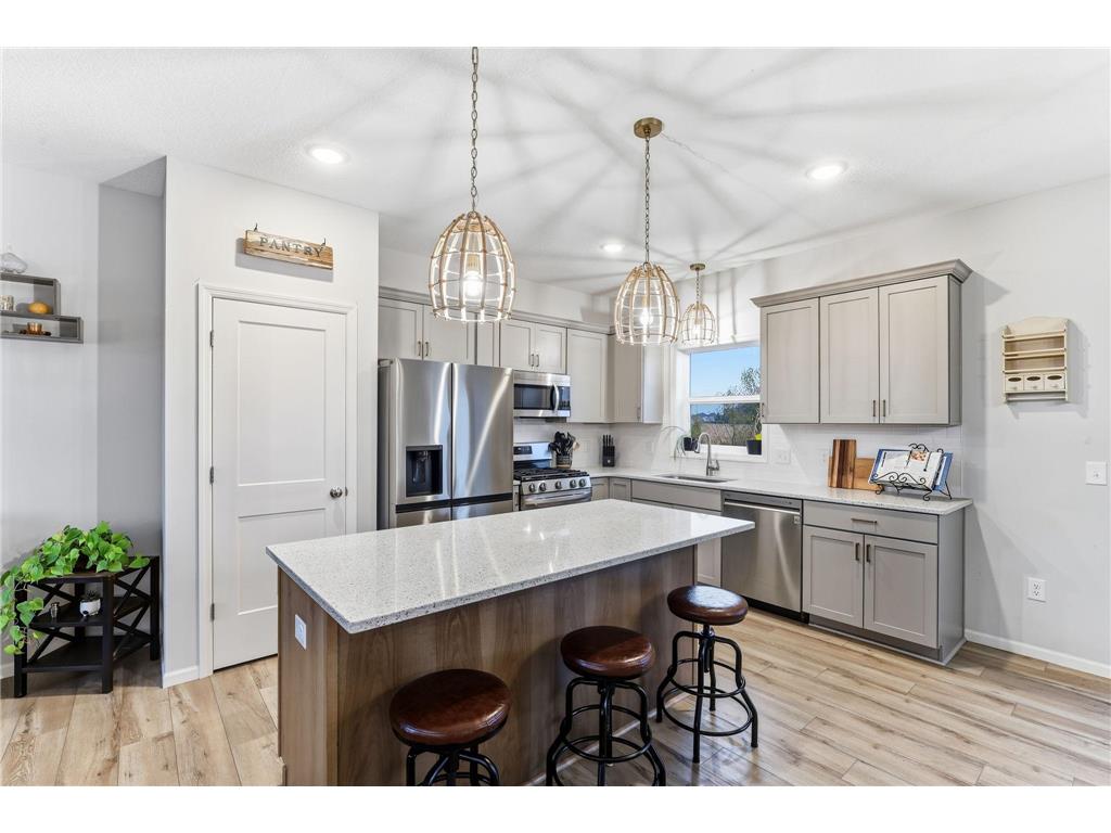 2857 213th Street W Farmington MN 55024 7003710 image1