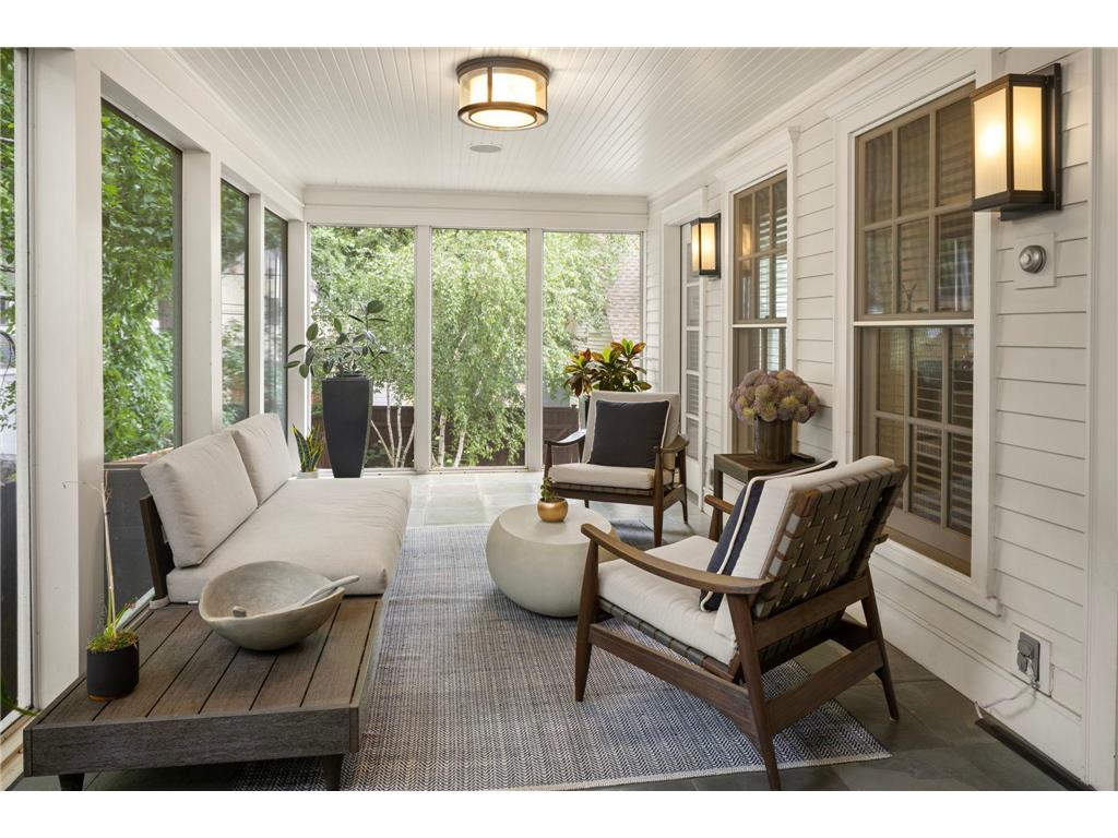 2857 Irving Avenue S Minneapolis MN 55408 6386730 image1