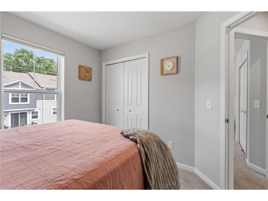2857 Lexington Place N Roseville MN 55113 7088716 image15