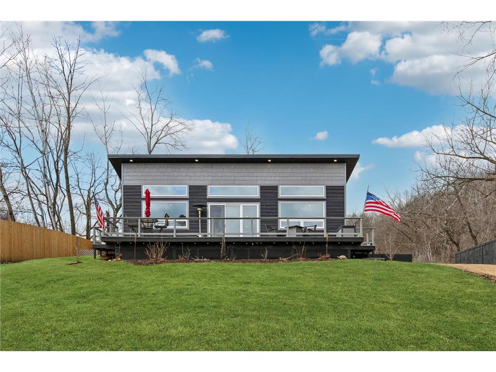 28571 Lake Avenue Way Florence Twp MN 55026 - PEPIN 7036022 image1