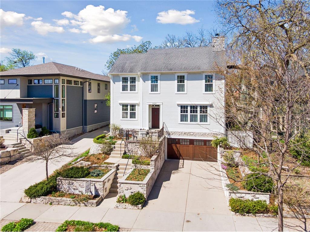 2858 James Avenue S Minneapolis MN 55408 7082446 image1
