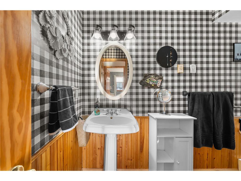 28595 Half Moon Court Danbury WI 54830 7024258 image17