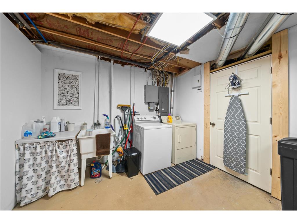 28595 Half Moon Court Danbury WI 54830 7024258 image33