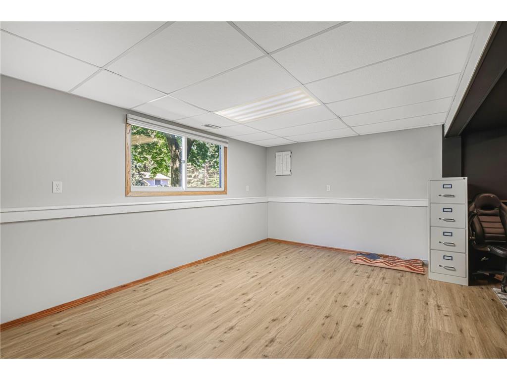 286 Frankland Street Mahtomedi MN 55115 7078619 image14