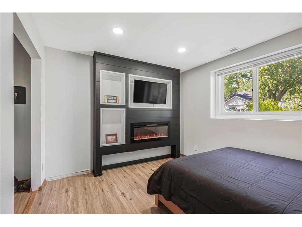 286 Frankland Street Mahtomedi MN 55115 7078619 image15