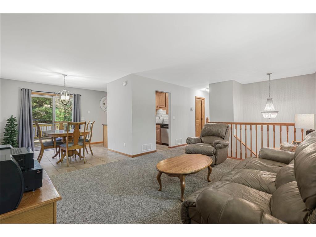 286 Frankland Street Mahtomedi MN 55115 7078619 image5