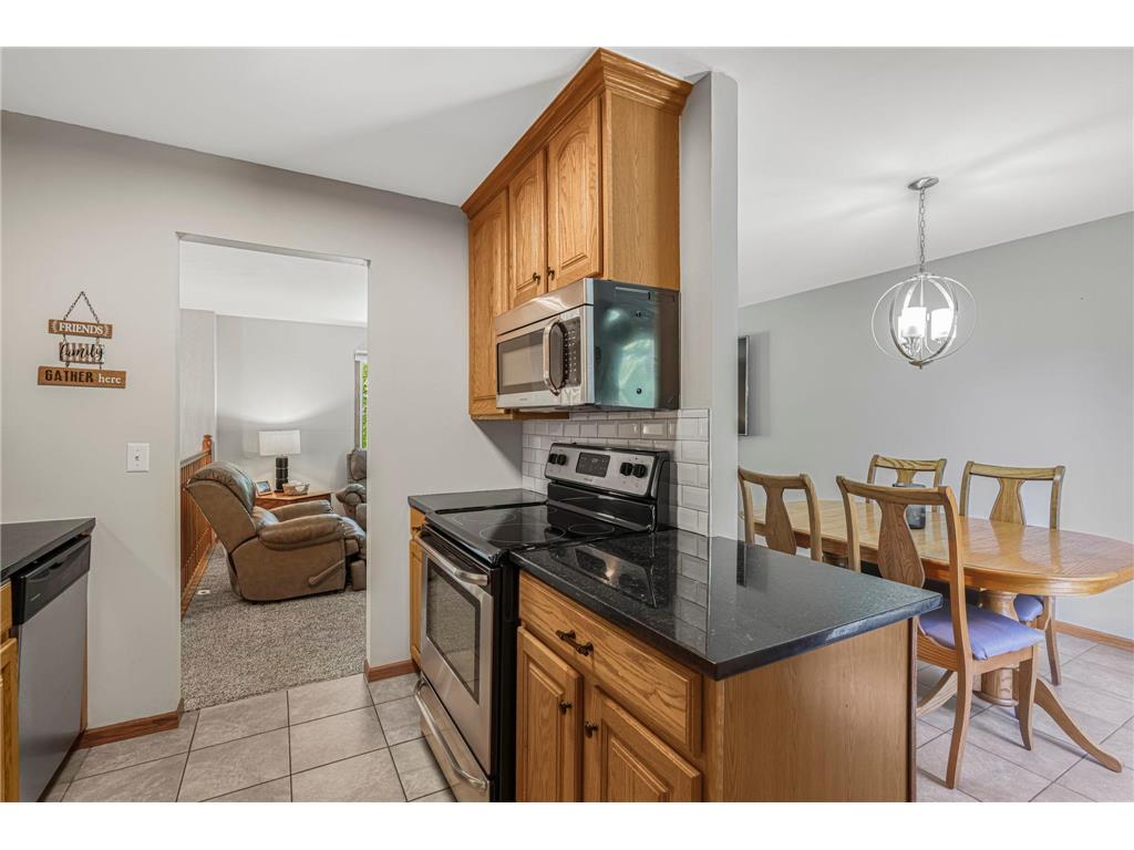 286 Frankland Street Mahtomedi MN 55115 7078619 image9