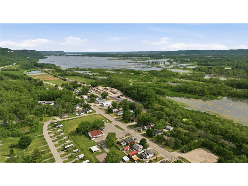 286 S WI-35 Nelson WI 54756 7082304 image10